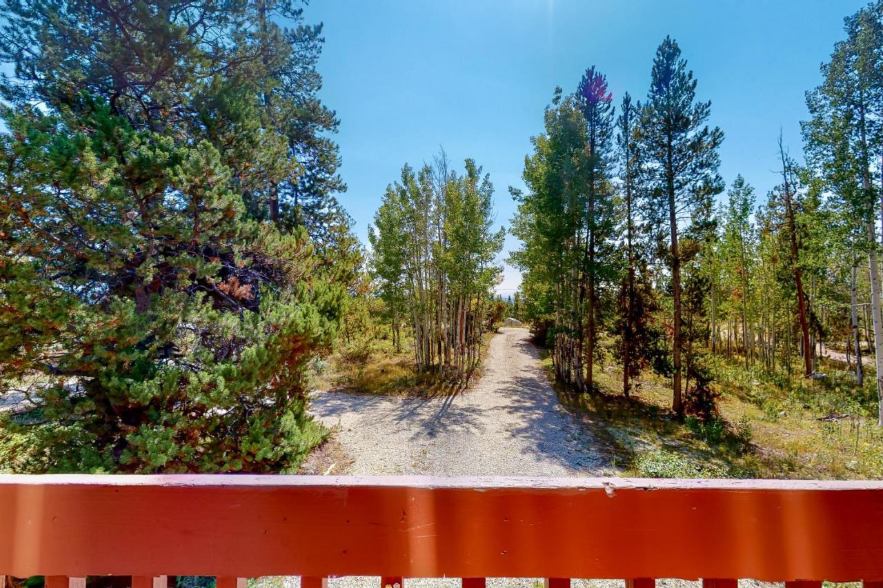 Cabin Getaway & Stonewood Lodge Гранд-Лейк Экстерьер фото
